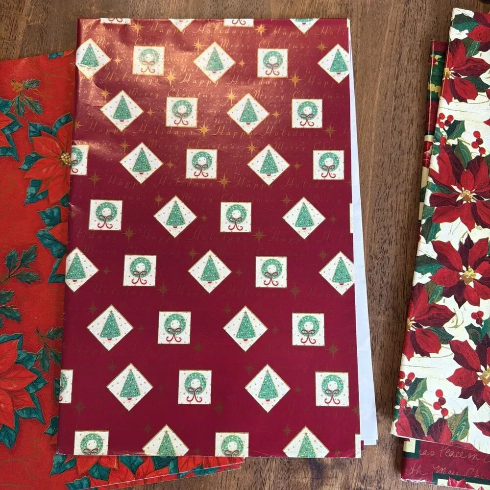 Lot of 5 Sheets Christmas Wrapping Paper Poinsettia Wreath Holiday Gift Wrap